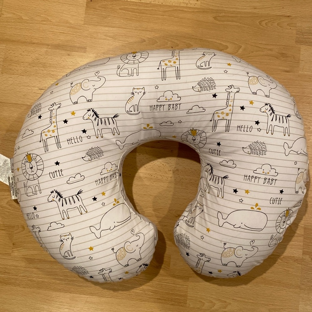 Boppy nursing pillow, used just a couple times